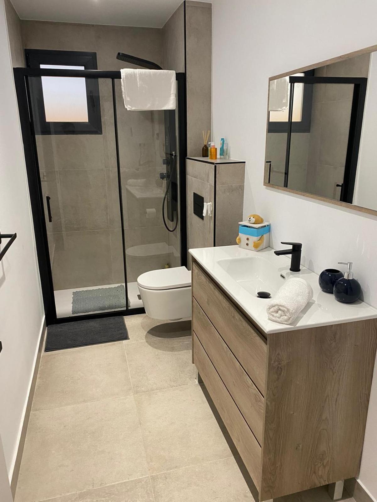 Sea Breeze Apartment Кульєра Екстер'єр фото